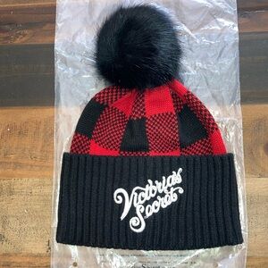 Victoria’s Secret Jacquard Pom Pom Beanie New and New in Package